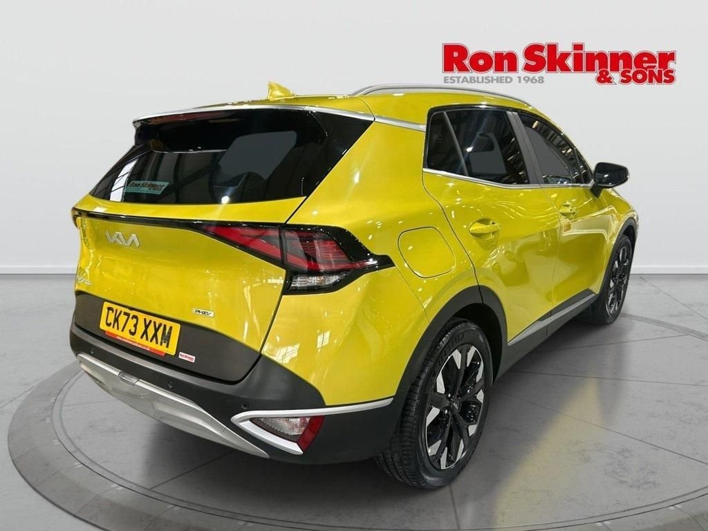 USED 2023 73 KIA SPORTAGE 1.6 T-GDi 13.8kWh 3 SUV 5dr Petrol Plug-in Hybrid Auto AWD Euro 6 (s/s) (261 bhp) PLUG-IN HYBRID | 4X4