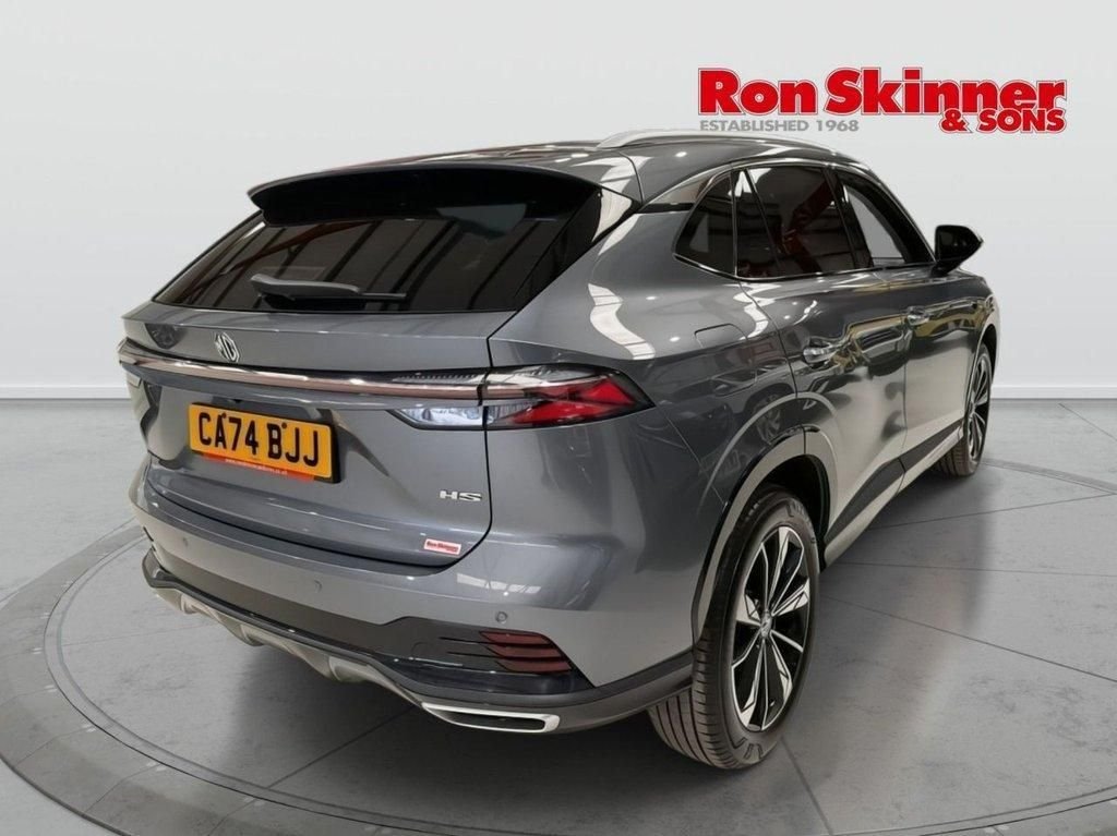 USED 2024 74 MG MG HS 1.5 T-GDI Trophy SUV 5dr Petrol DCT Euro 6 (s/s) (169 ps) ONLY 4500 MILES | DEALER WARR