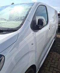 USED 2023 23 VAUXHALL VIVARO 1.5 Turbo D 2900 Pro Panel Van 6dr Diesel Manual L2 H1 Euro 6 (s/s) (100 ps) 