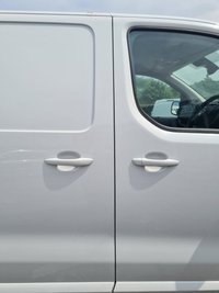 USED 2023 23 VAUXHALL VIVARO 1.5 Turbo D 2900 Pro Panel Van 6dr Diesel Manual L2 H1 Euro 6 (s/s) (100 ps) 
