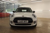 USED 2019 69 MINI HATCH 1.5 Cooper Classic Hatchback 5dr Petrol Steptronic Euro 6 (s/s) (136 ps) 