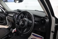 USED 2019 69 MINI HATCH 1.5 Cooper Classic Hatchback 5dr Petrol Steptronic Euro 6 (s/s) (136 ps) 