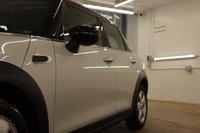 USED 2019 69 MINI HATCH 1.5 Cooper Classic Hatchback 5dr Petrol Steptronic Euro 6 (s/s) (136 ps) 