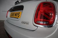 USED 2019 69 MINI HATCH 1.5 Cooper Classic Hatchback 5dr Petrol Steptronic Euro 6 (s/s) (136 ps) 