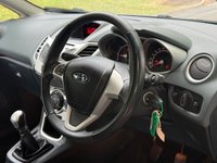USED 2011 11 FORD FIESTA 1.25 Zetec Hatchback 5dr Petrol Manual (129 g/km, 81 bhp) 