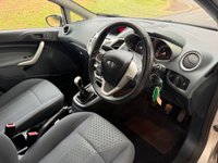 USED 2011 11 FORD FIESTA 1.25 Zetec Hatchback 5dr Petrol Manual (129 g/km, 81 bhp) 