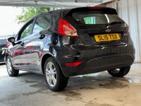 USED 2015 15 FORD FIESTA 1.25 Zetec Hatchback 5dr Petrol Manual Euro 6 (82 ps)+1 FORMER KEEPER+2 KEYS+MEDIA+ALLOYS+AIRCON+BLUETOOTH+USB+AUX 2 KEYS+1 FORMER KEEPER+ALLOYS+BLUETOOTH+AIRCON+ELECTRIC WINDOWS+USB+AUX+HPI CLEAR