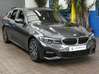 USED 2021 21 BMW 3 SERIES 2.0 330e 12kWh M Sport Touring 5dr Petrol Plug-in Hybrid Auto Euro 6 (s/s) (292 ps) SAT NAV HEATED LEATHER INTERIOR REAR VIEW CAMERA CRUISE CONTROL PARKING SENSOR 1 OWNER BMW SERVICE HISTORY WARRANTY