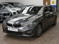USED 2021 21 BMW 3 SERIES 2.0 330e 12kWh M Sport Touring 5dr Petrol Plug-in Hybrid Auto Euro 6 (s/s) (292 ps) SAT NAV HEATED LEATHER INTERIOR REAR VIEW CAMERA CRUISE CONTROL PARKING SENSOR 1 OWNER BMW SERVICE HISTORY WARRANTY