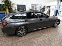 USED 2021 21 BMW 3 SERIES 2.0 330e 12kWh M Sport Touring 5dr Petrol Plug-in Hybrid Auto Euro 6 (s/s) (292 ps) SAT NAV HEATED LEATHER INTERIOR REAR VIEW CAMERA CRUISE CONTROL PARKING SENSOR 1 OWNER BMW SERVICE HISTORY WARRANTY