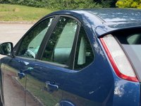 USED 2009 59 FORD FOCUS 1.6 Zetec Hatchback 5dr Petrol Manual (161 g/km, 99 bhp) 