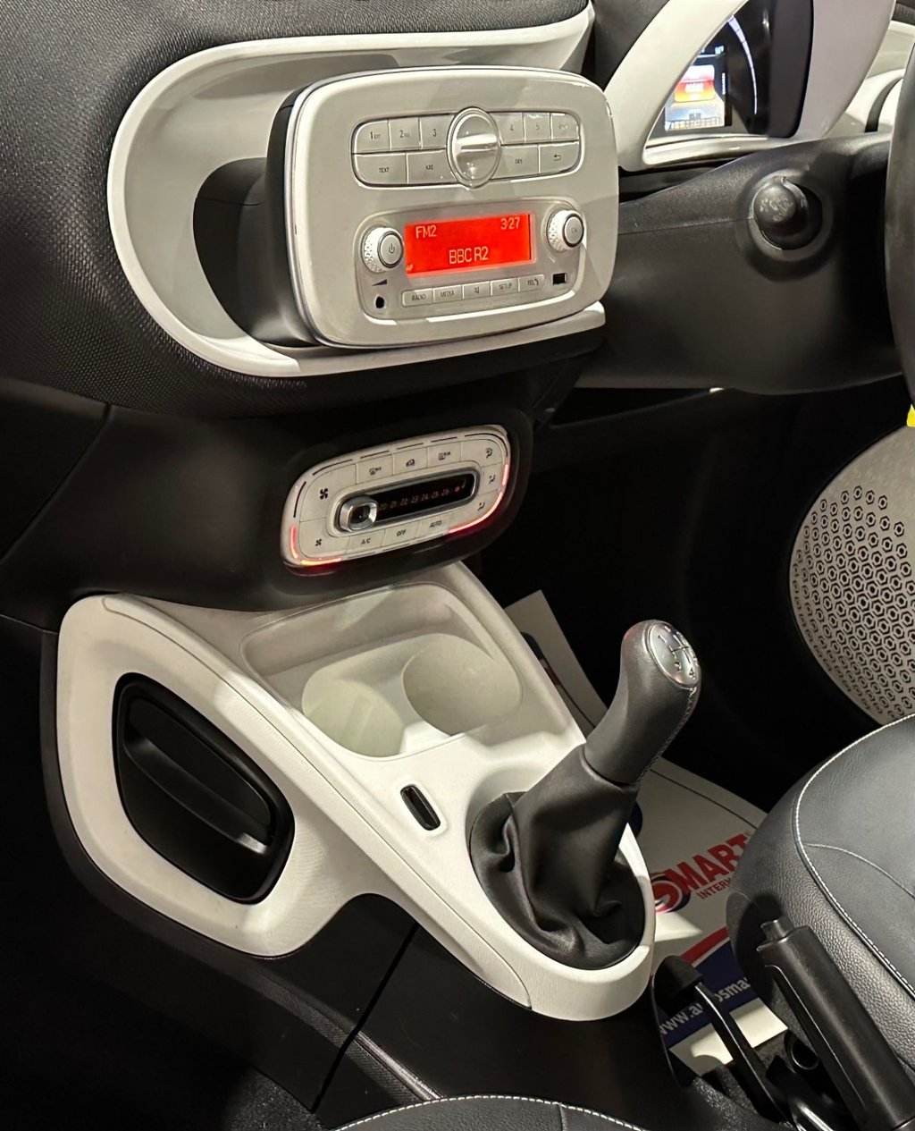 USED 2015 15 SMART FORFOUR 1.0 Prime Hatchback 5dr Petrol Manual Euro 6 (s/s) (71 ps) 