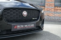 USED 2019 69 JAGUAR XE 2.0 P250i R-Dynamic HSE Saloon 4dr Petrol Auto Euro 6 (s/s) (250 ps) PAN ROOF / BLACK PACK / MATRIX