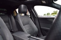 USED 2019 69 JAGUAR XE 2.0 P250i R-Dynamic HSE Saloon 4dr Petrol Auto Euro 6 (s/s) (250 ps) PAN ROOF / BLACK PACK / MATRIX