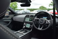USED 2019 69 JAGUAR XE 2.0 P250i R-Dynamic HSE Saloon 4dr Petrol Auto Euro 6 (s/s) (250 ps) PAN ROOF / BLACK PACK / MATRIX