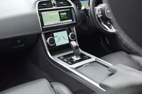 USED 2019 69 JAGUAR XE 2.0 P250i R-Dynamic HSE Saloon 4dr Petrol Auto Euro 6 (s/s) (250 ps) PAN ROOF / BLACK PACK / MATRIX