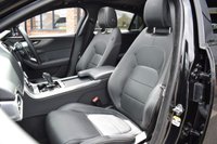USED 2019 69 JAGUAR XE 2.0 P250i R-Dynamic HSE Saloon 4dr Petrol Auto Euro 6 (s/s) (250 ps) PAN ROOF / BLACK PACK / MATRIX