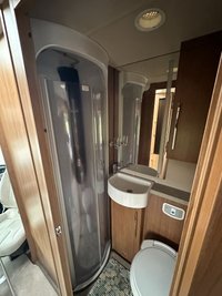 USED 2016 66 AUTO-TRAIL APACHE 634 4 BERTH WITH 2 TRAVEL SEATS LUXURY MOTORHOME  SAT NAV & REAR CAMERA