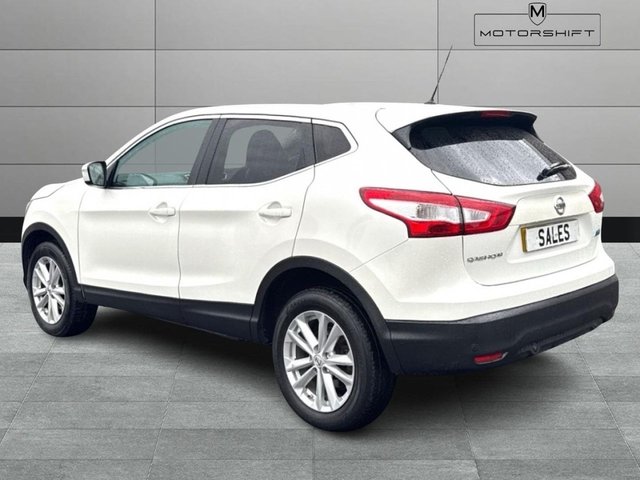 2014 NISSAN QASHQAI - Photo 9