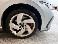 USED 2021 21 VOLKSWAGEN GOLF 1.4 TSI 13kWh GTE Hatchback 5dr Petrol Plug-in Hybrid DSG Euro 6 (s/s) (245 ps)+1 FORMER KEEPER+2 KEYS+HISORY+VIRTUAL COCKPIT+NAVIGATION+MEDIA=APPS+BLUETOOTH+PARK CONTROL+PRIVACY+ 2 KEYS+1 FORMER KEEPER+FSH+NAV+DIGITAL COCKPIT+PARK CONTROL+ALLOYS+BLUETOOTH+MEDIA+PRIVACY+CLIMATE+CRUISE+HPI CLEAR