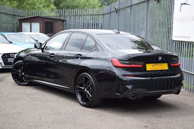 View our BMW 3 SERIES