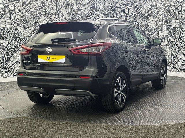 2020 Nissan Qashqai 1.3L N-Connecta 5dr - Photo 11