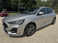 USED 2022 72 FORD FOCUS 1.0T EcoBoost ST-Line Style Hatchback 5dr Petrol Manual Euro 6 (s/s) (125 ps) PANORAMIC TILT/SLIDE SUNROOF