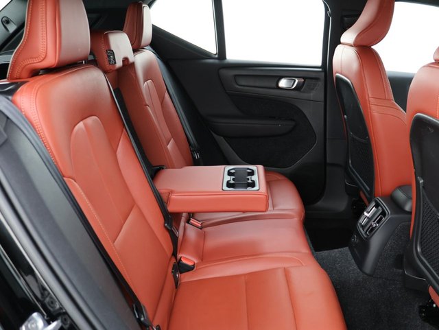 2021 Volvo Xc40 1.5L Inscription 5dr - Photo 3