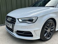 USED 2015 15 AUDI S3 2.0 TFSI Sportback 5dr Petrol S Tronic quattro Euro 6 (s/s) (300 ps) FULL SERVICE HISTORY / SAT NAV