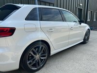 USED 2015 15 AUDI S3 2.0 TFSI Sportback 5dr Petrol S Tronic quattro Euro 6 (s/s) (300 ps) FULL SERVICE HISTORY / SAT NAV