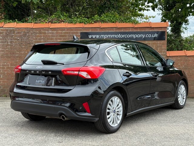 2018 FORD FOCUS 1.5T EcoBoost Titanium Hatchback 5dr Petrol Manual Euro 6 (s/s) (150 ps) - Photo 5