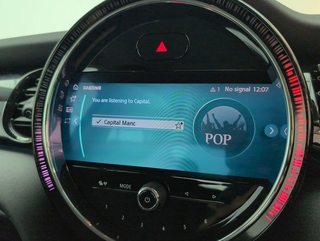 USED 2021 71 MINI Hatch 1.5 Cooper Classic Hatchback 3dr Petrol Manual Euro 6 (s/S) (136 Ps) Air Conditioning+cruise Control