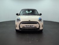 USED 2021 71 MINI Hatch 1.5 Cooper Classic Hatchback 3dr Petrol Manual Euro 6 (s/S) (136 Ps) Air Conditioning+cruise Control