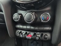 USED 2021 71 MINI Hatch 1.5 Cooper Classic Hatchback 3dr Petrol Manual Euro 6 (s/S) (136 Ps) Air Conditioning+cruise Control