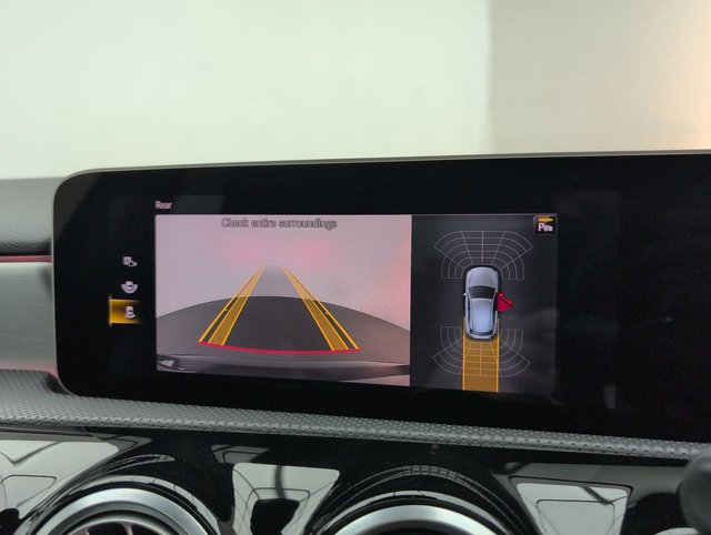 USED 2020 20 Mercedes-Benz A Class 2.0 A220d Amg Line (premium Plus 2) Hatchback 5dr Diesel 8g-Dct Euro 6 (s/S) (190 Ps) 18" Alloys+panoramic Glass Sunroof