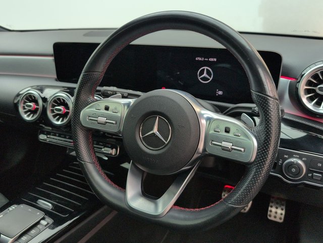 USED 2020 20 Mercedes-Benz A Class 2.0 A220d Amg Line (premium Plus 2) Hatchback 5dr Diesel 8g-Dct Euro 6 (s/S) (190 Ps) 18" Alloys+panoramic Glass Sunroof