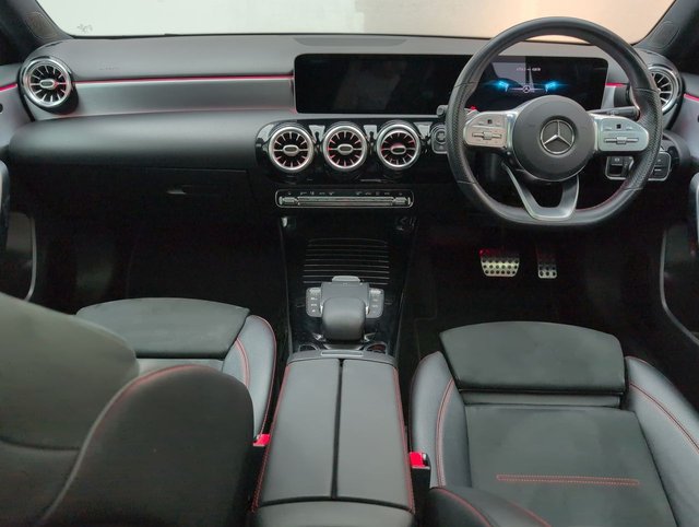 USED 2020 20 Mercedes-Benz A Class 2.0 A220d Amg Line (premium Plus 2) Hatchback 5dr Diesel 8g-Dct Euro 6 (s/S) (190 Ps) 18" Alloys+panoramic Glass Sunroof