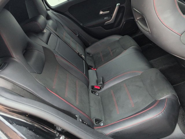 USED 2020 20 Mercedes-Benz A Class 2.0 A220d Amg Line (premium Plus 2) Hatchback 5dr Diesel 8g-Dct Euro 6 (s/S) (190 Ps) 18" Alloys+panoramic Glass Sunroof