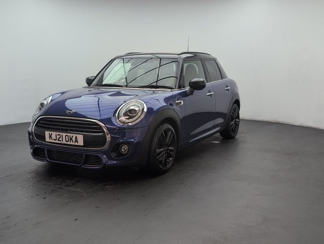 USED 2021 21 MINI Hatch 1.5 Cooper Sport Hatchback 5dr Petrol Manual Euro 6 (s/S) (136 Ps) Air Conditioning+heated Rear Window