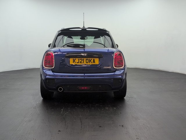 USED 2021 21 MINI Hatch 1.5 Cooper Sport Hatchback 5dr Petrol Manual Euro 6 (s/S) (136 Ps) Air Conditioning+heated Rear Window