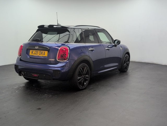 USED 2021 21 MINI Hatch 1.5 Cooper Sport Hatchback 5dr Petrol Manual Euro 6 (s/S) (136 Ps) Air Conditioning+heated Rear Window