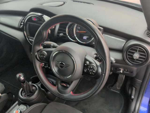 USED 2021 21 MINI Hatch 1.5 Cooper Sport Hatchback 5dr Petrol Manual Euro 6 (s/S) (136 Ps) Air Conditioning+heated Rear Window