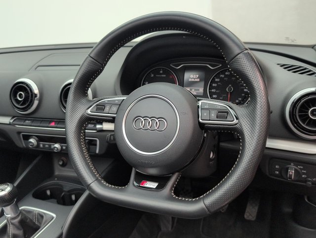 USED 2015 65 Audi A3 Cabriolet 2.0 TDI S Line Convertible 2dr Diesel Manual Euro 6 (s/S) (nav) (150 Ps) Front Sport Seats+usb Connection