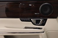 USED 2017 17 JAGUAR XJ 3.0d V6 Portfolio Saloon 4dr Diesel Auto Euro 6 (s/s) (300 ps) 