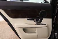 USED 2017 17 JAGUAR XJ 3.0d V6 Portfolio Saloon 4dr Diesel Auto Euro 6 (s/s) (300 ps) 