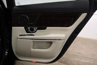 USED 2017 17 JAGUAR XJ 3.0d V6 Portfolio Saloon 4dr Diesel Auto Euro 6 (s/s) (300 ps) 