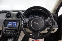 USED 2017 17 JAGUAR XJ 3.0d V6 Portfolio Saloon 4dr Diesel Auto Euro 6 (s/s) (300 ps) 