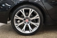 USED 2017 17 JAGUAR XJ 3.0d V6 Portfolio Saloon 4dr Diesel Auto Euro 6 (s/s) (300 ps) 