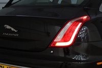 USED 2017 17 JAGUAR XJ 3.0d V6 Portfolio Saloon 4dr Diesel Auto Euro 6 (s/s) (300 ps) 