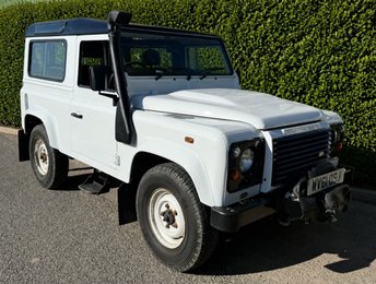 2011 LAND ROVER DEFENDER